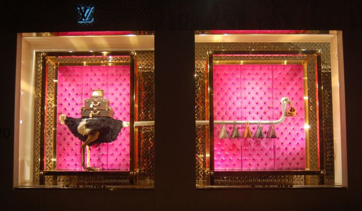 » Louis Vuitton – Ostrich Windows, Bond Street New York