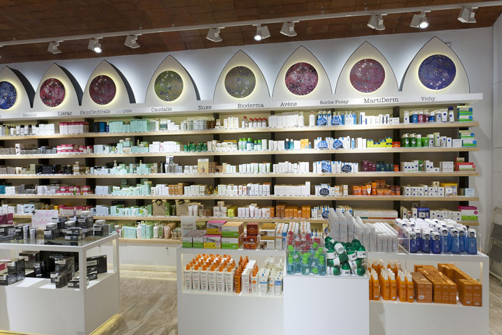 Farmacia Santa Maria by Marketing-Jazz, Sant Cugat del Vallés ...