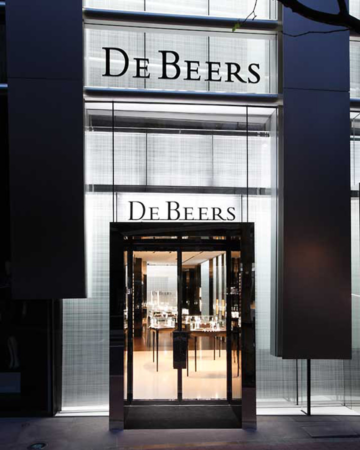 De Beers jewelry by CAPS Architecture Interior Design, Tokyo