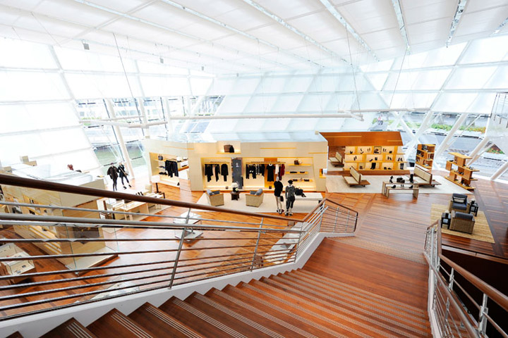 Louis Vuitton Maison by Peter Marino, Singapore » Retail Design Blog