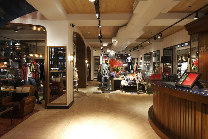 Tommy Hilfiger flagship store, Brompton 