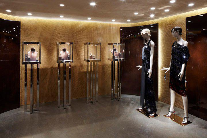 POP-UP! Louis Vuitton pop-up store 2011, Cannes » Retail Design Blog