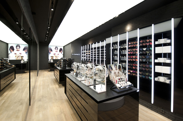 Perfume And Cosmetics - A Woman's Lifeline