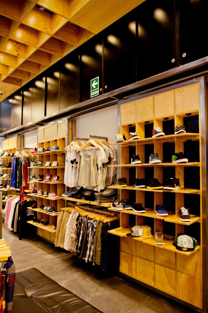 » DC Shoes concept store by MF Architectural, Lima » DC Shoes concept store by MF Architectural, Lima