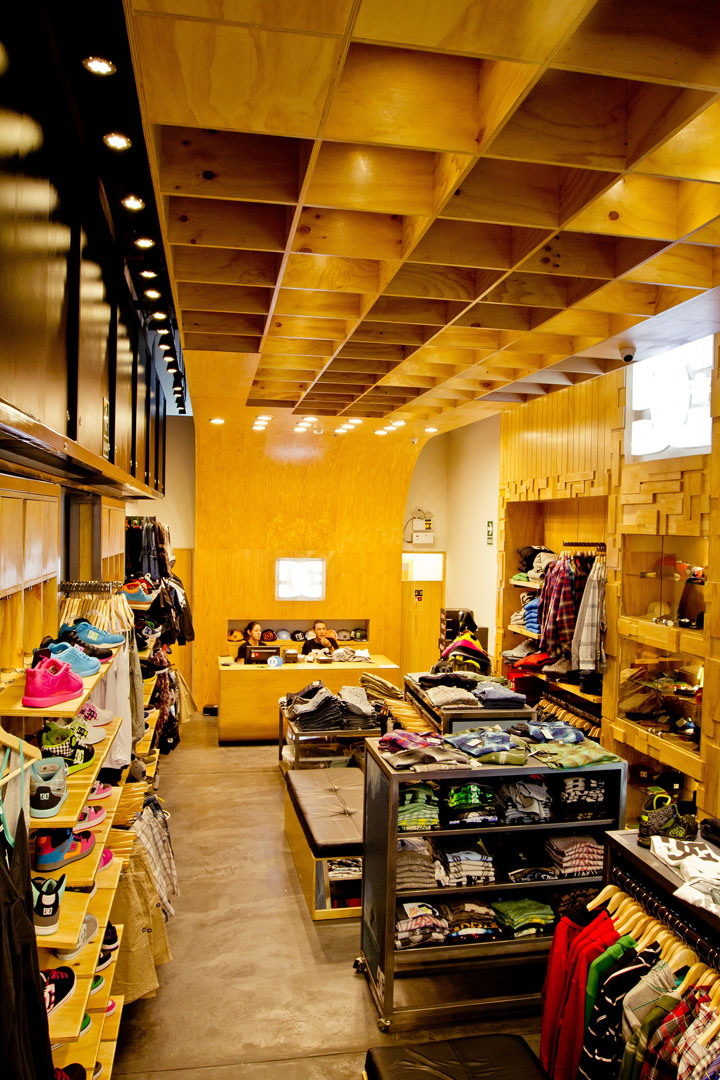 DC Shoes concept store by MF 