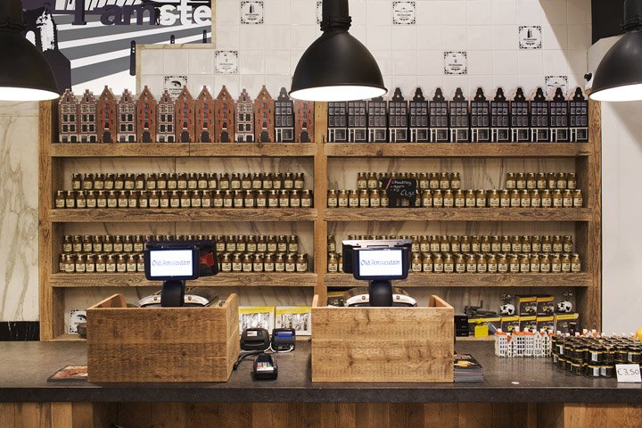 Old Amsterdam Cheese store by studiomfd Amsterdam 05 Old Amsterdam Cheese flagship store by studiomfd, Amsterdam