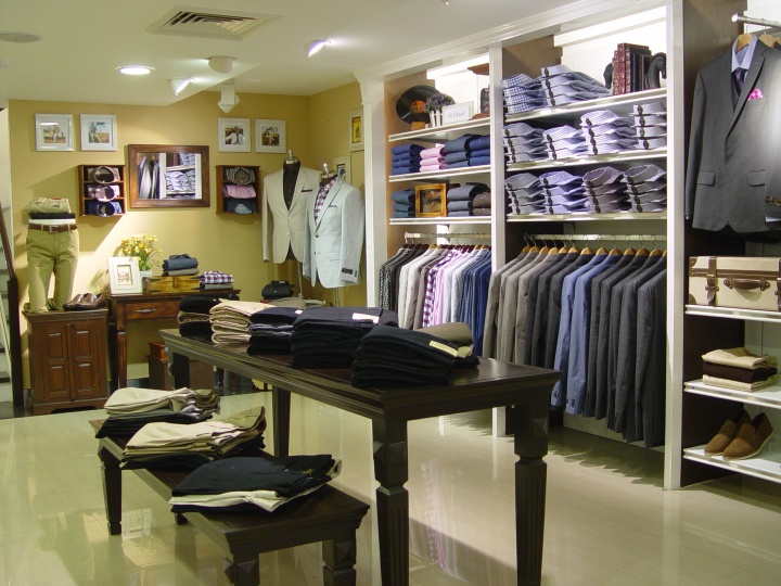 Louis Philippe Showroom in Pacific Mall NSP Pitampura