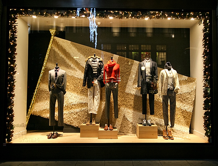 » J.Crew Christmas Shop Windows London!