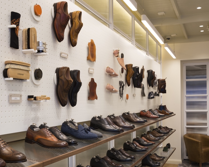 Joseph Cheaney flagship store by Checkland Kindleysides London UK 03 Joseph Cheaney flagship store by Checkland Kindleysides, London   UK