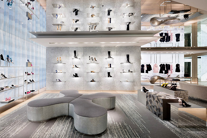 Louis Vuitton Flagship Store in Japan - Architecture List
