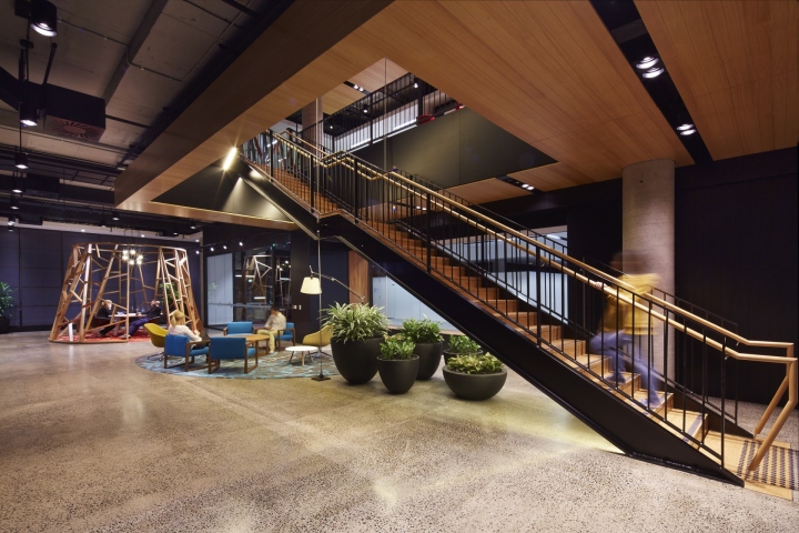 澳大利亚悉尼富士通总部办公室设计