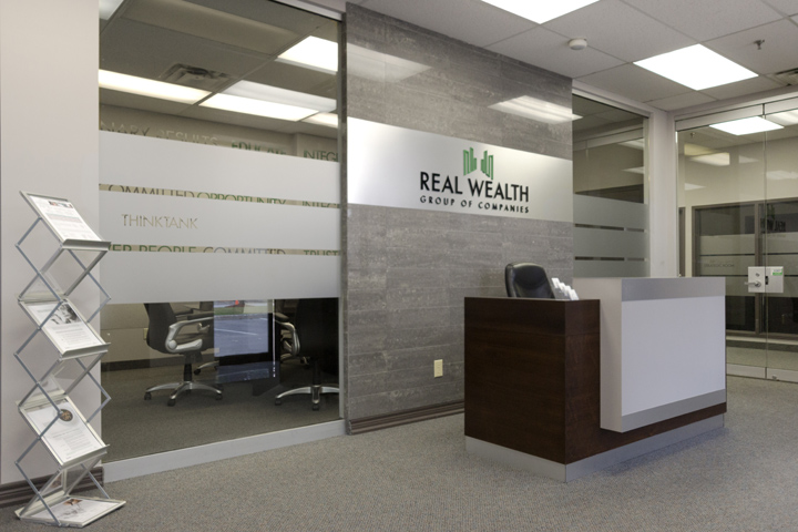 加拿大Real Wealth 企业办公室设计