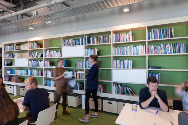 荷兰阿姆斯特丹–UVA 总部办公室设计