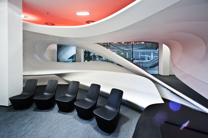 捷克共和国布拉格–沃达丰的客户体验中心设计
