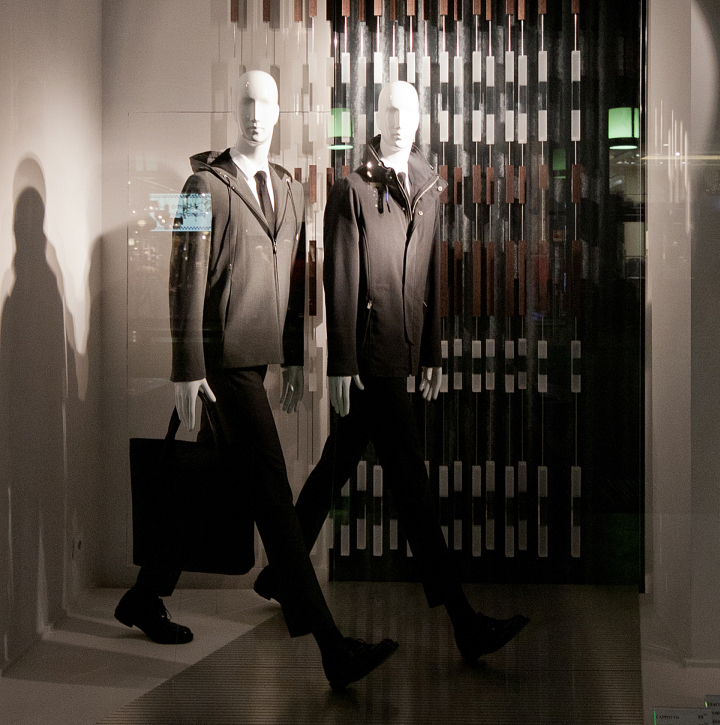 意大利米兰–Zara品牌男装橱窗设计