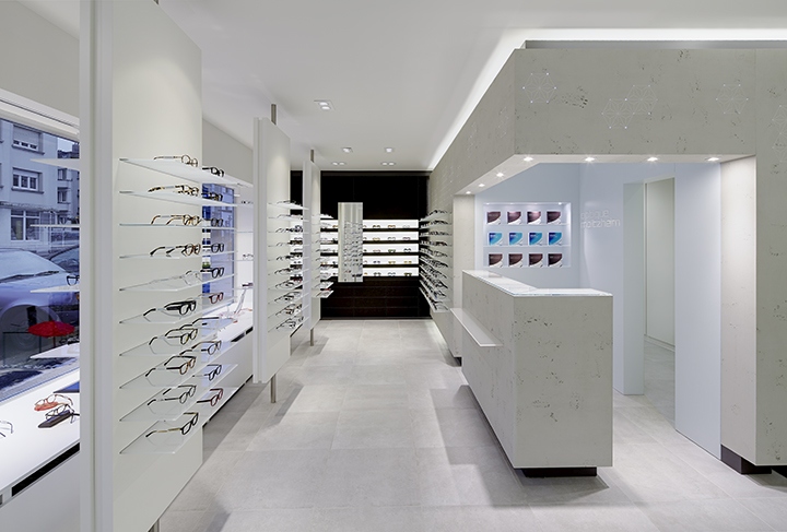 卢森堡贝莱尔Optique眼镜店设计