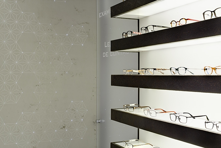 卢森堡贝莱尔Optique眼镜店设计