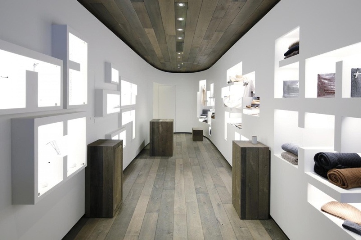 LJ Cross Flagship Boutique by Taylor and Miller Architecture, New York City