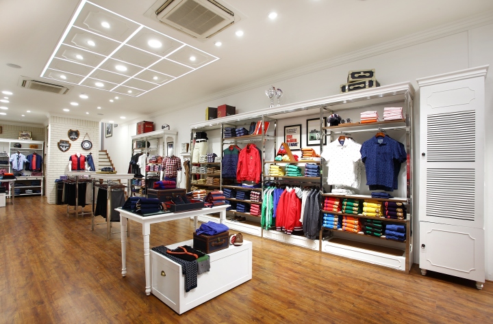 Louise Philippe Store by 4D, Bangalore – India » Retail Design Blog