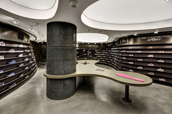 Skechers showrooms by Zemberek Design 