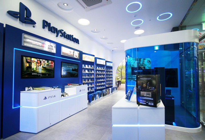playstation retail store