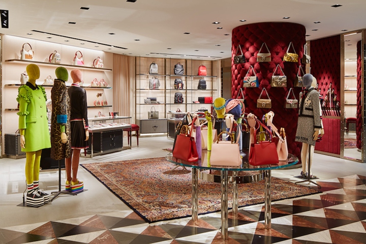 Gucci store by Alessandro Tokyo Japan