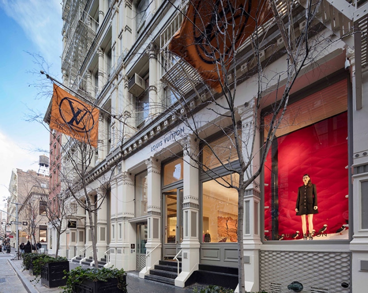 Louis Vuitton store redesign by Peter Marino, New York City » Retail Design Blog