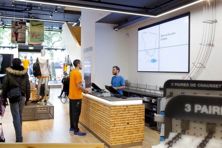 ASICS retail concept by Green Room,