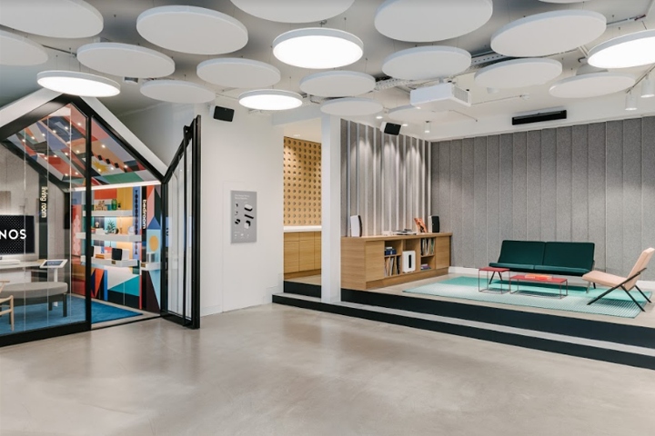 furniture for Sonos store, Berlin – Germany