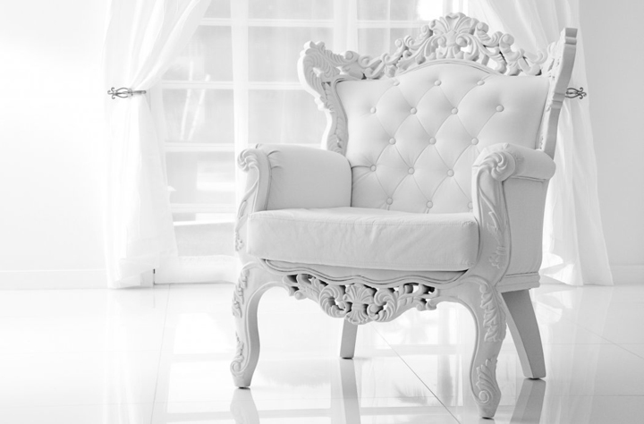 Royal Armchair By Modani, White Arm Chair