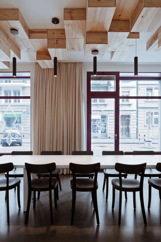 » The Albert Reichmuth Wine Store by OOS, Zurich