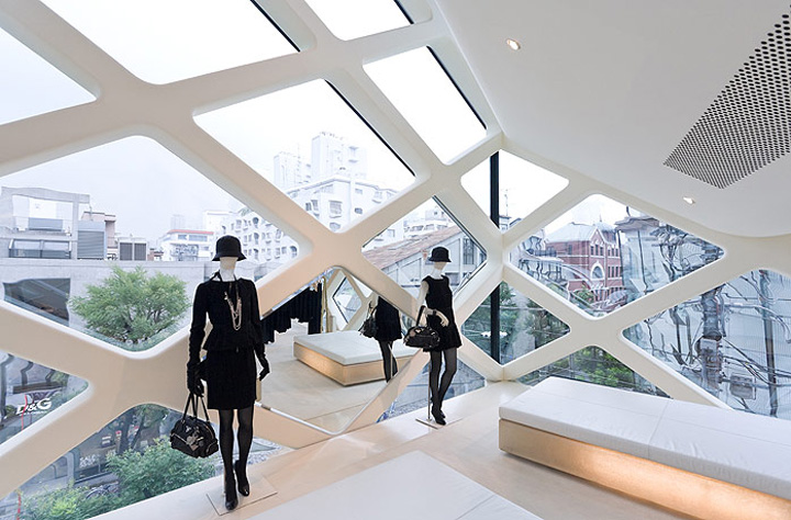 Prada store by Herzog & De Meuron, Tokyo