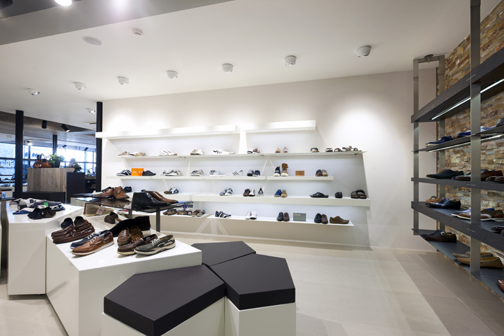 » De Splenter Shoes by Vorm Martini Concept & Design, Goes – Holland