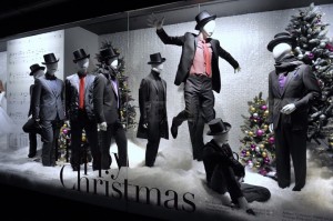 Holt renfrew christmas hours