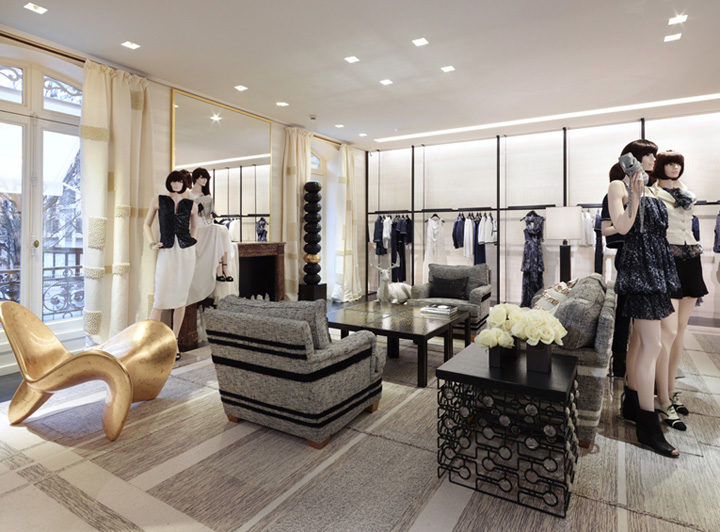 Chanel store by Peter Marino, Paris