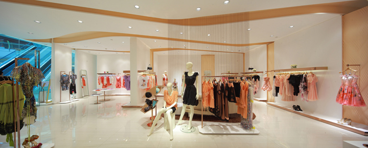 » SCFashion store by OOBIQ Architects, Shenyang