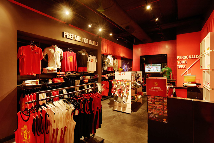 » Manchester United store, Mumbai