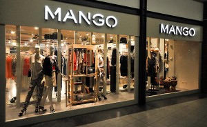 » Mango window displays, Budapest