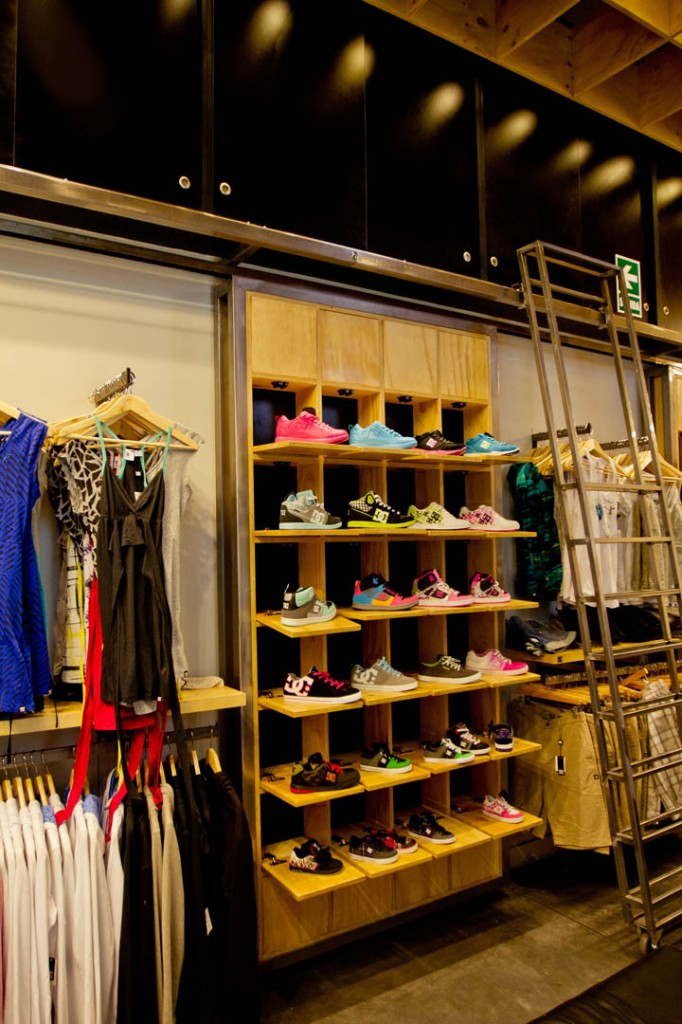 » DC Shoes concept store by MF Architectural, Lima