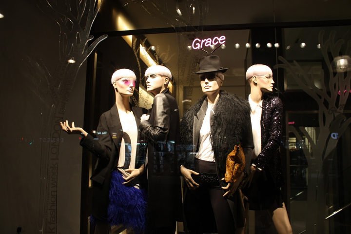 » Zara windows Oxford street, London