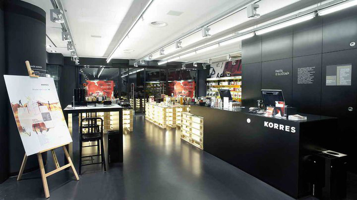   BEAUTY  STORES  Korres Natural  Greek cosmetics  store  Prague