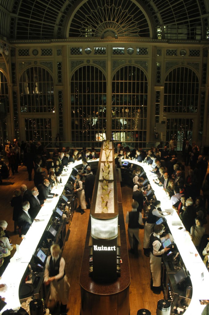 » Paul Hamlyn Hall Champagne Bar by B3 Designers, London