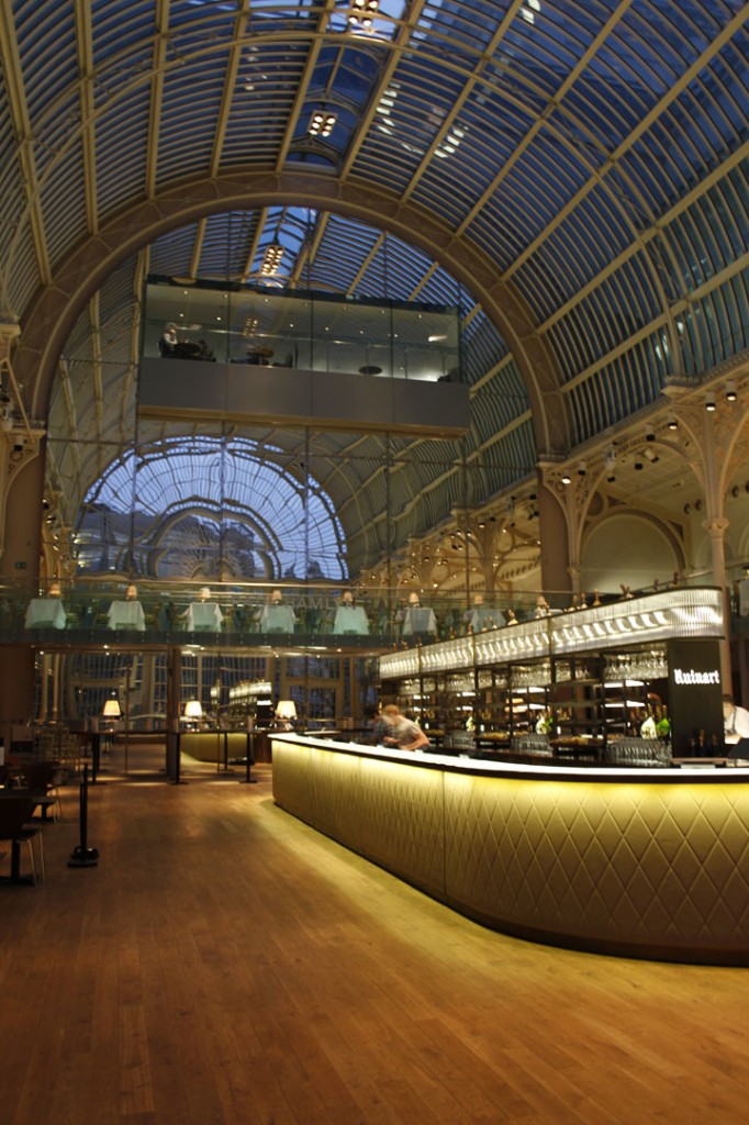 » Paul Hamlyn Hall Champagne Bar by B3 Designers, London