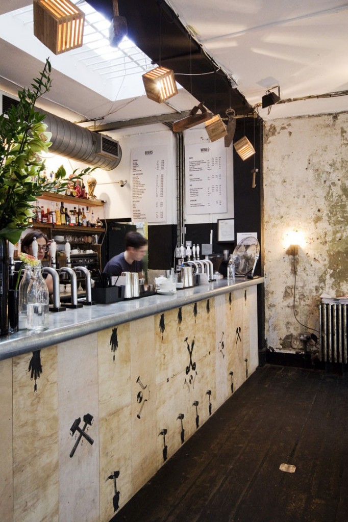 » LOWTECH DESIGN! East London Furniture exhibit at Dream Bags Jaguar