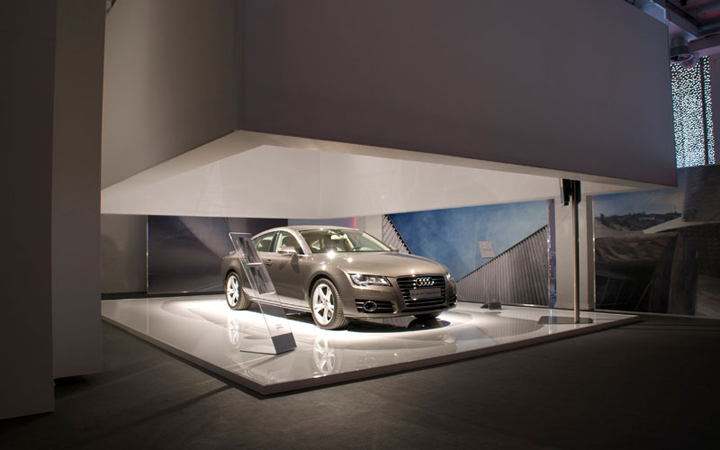 » Audi showroom by POINT studio, Milan
