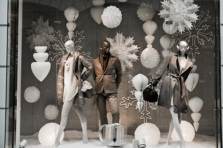 » K&Ö Ice Princess Christmas windows, Graz