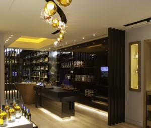 » The Whisky Shop flagship store by gpstudio, London