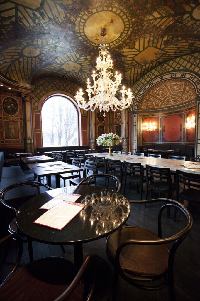 » L’OSTERIA restaurant at Künstlerhaus by DiPPOLD Innenarchitektur GmbH ...
