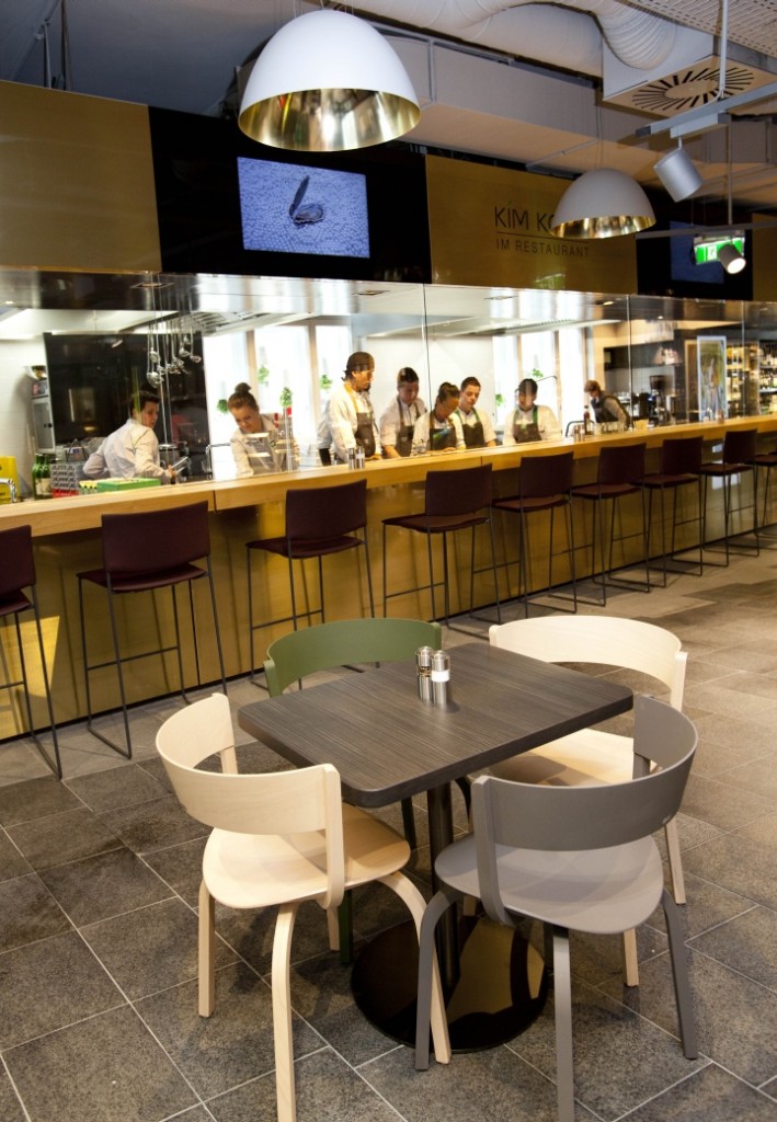 » MERKUR High market flagship store, Vienna