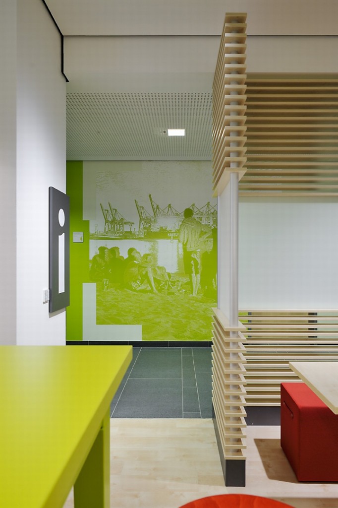 » Deutsche Bahn office by sbp, Hamburg Germany